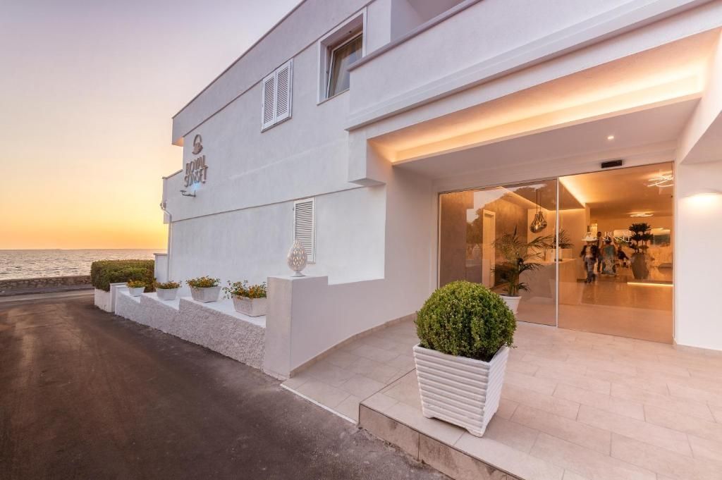 ROYAL SUNSET HOTEL & SPA