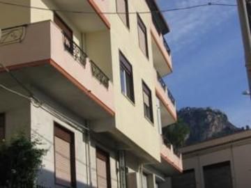 SOLE NASCENTE AFFITTACAMERE