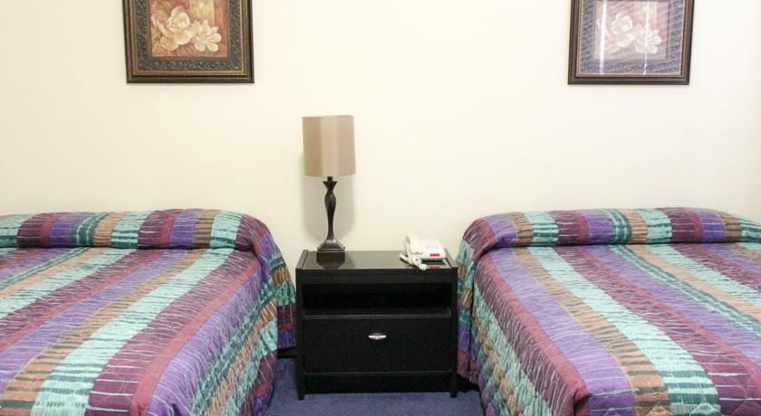 AAE LOMBARDY HOTEL & HOSTEL
