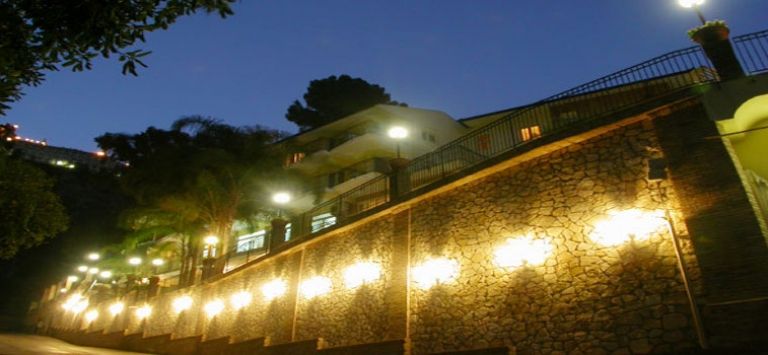HOTEL CORALLO