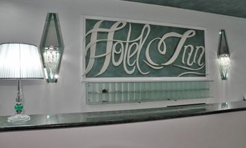 HOTEL INN