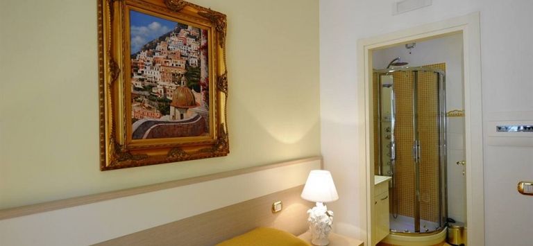 VILLA ADRIANA B&B