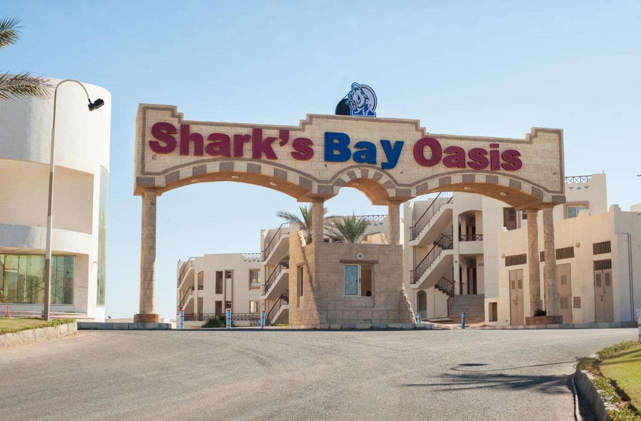 SHARK BAY OASIS