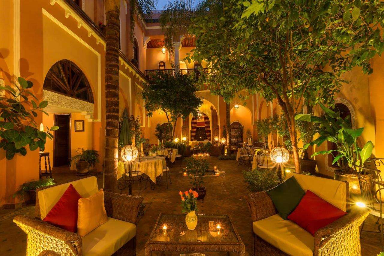RIAD AMINA