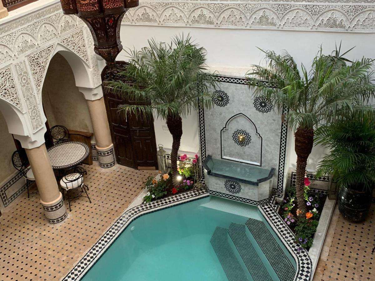 ABAKA RIAD BY GHALI