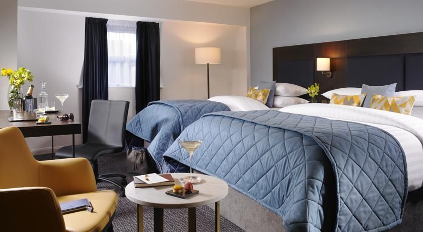 TEMPLE BAR HOTEL DUBLIN