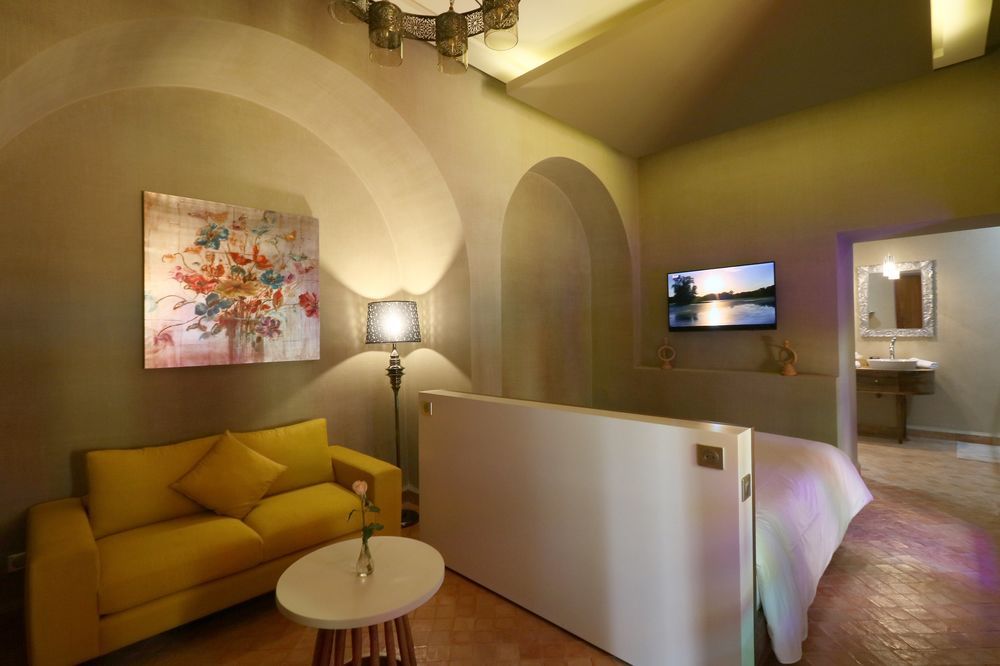 RIAD YSALIS