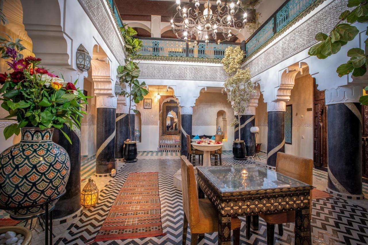 RIAD BEN TACHFINE