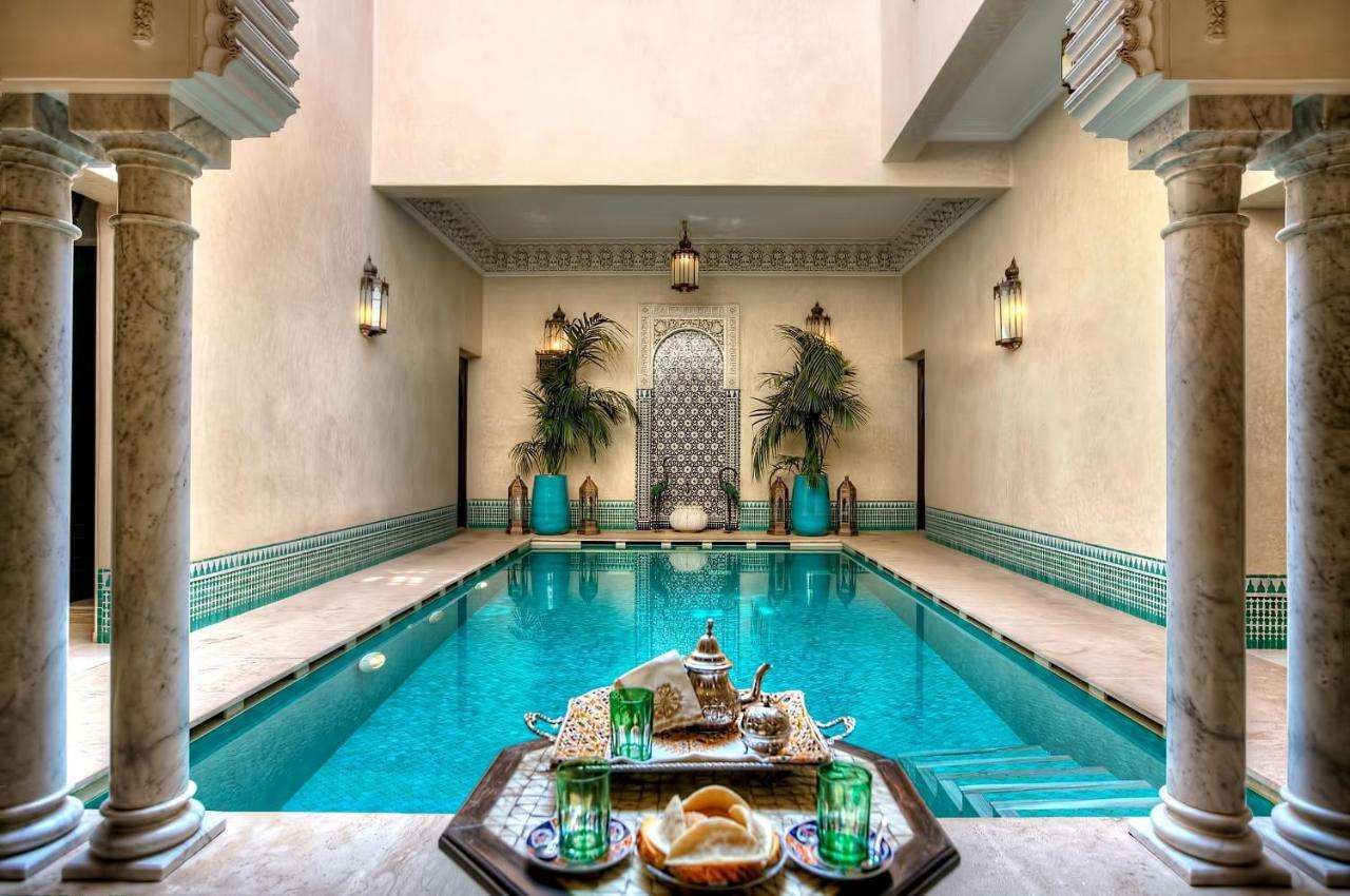 RIAD KNIZA