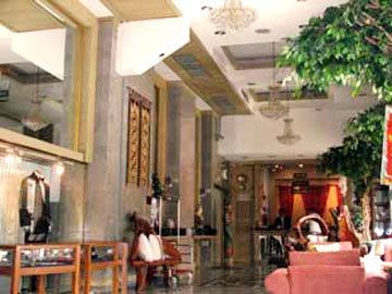 ROYAL ASIA PARADISE