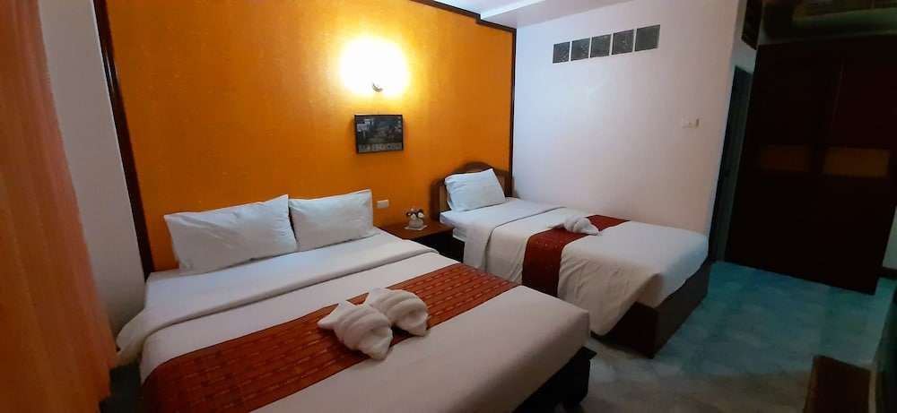 THEPPARAT LODGE
