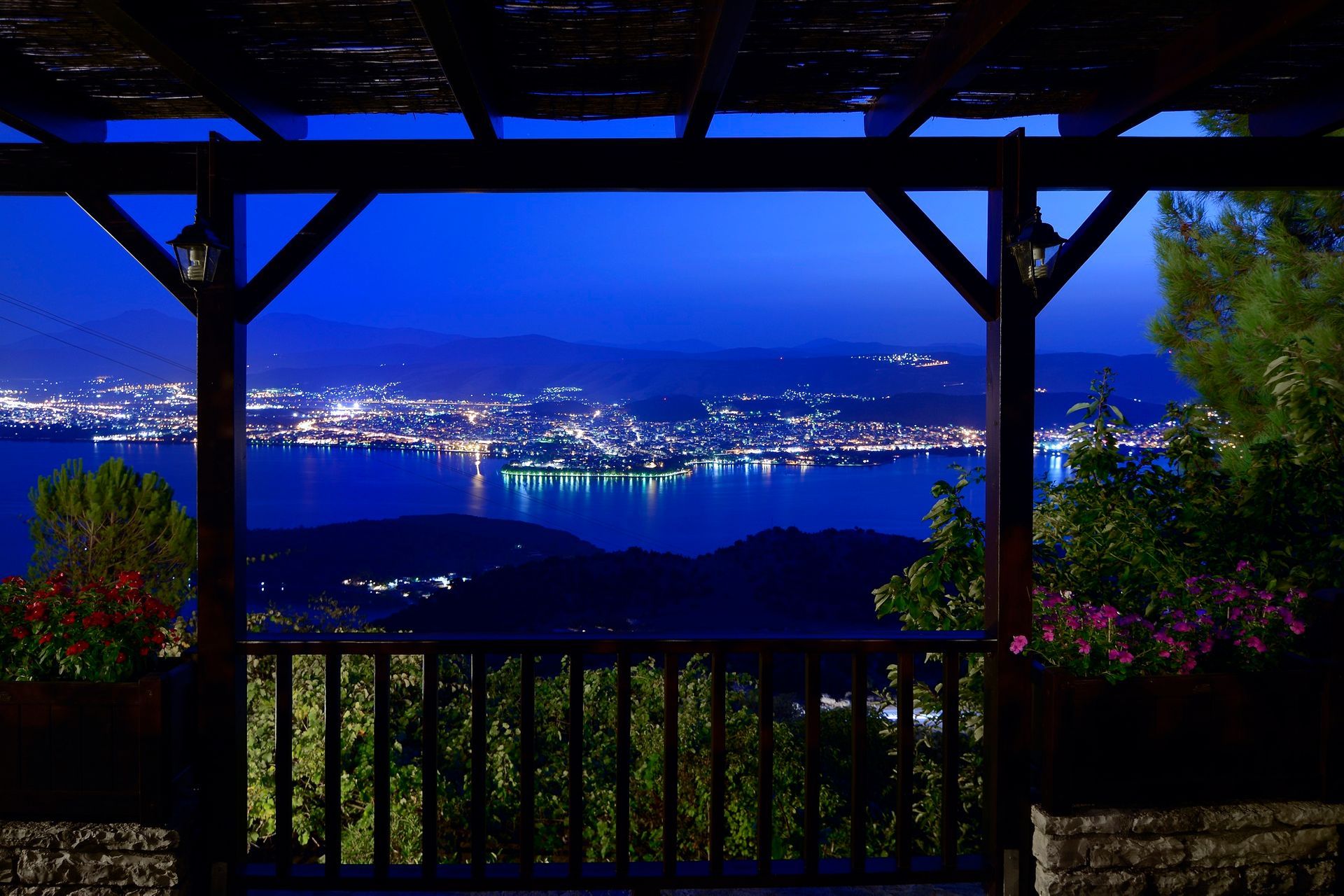 INFINITY VILLA IOANNINA