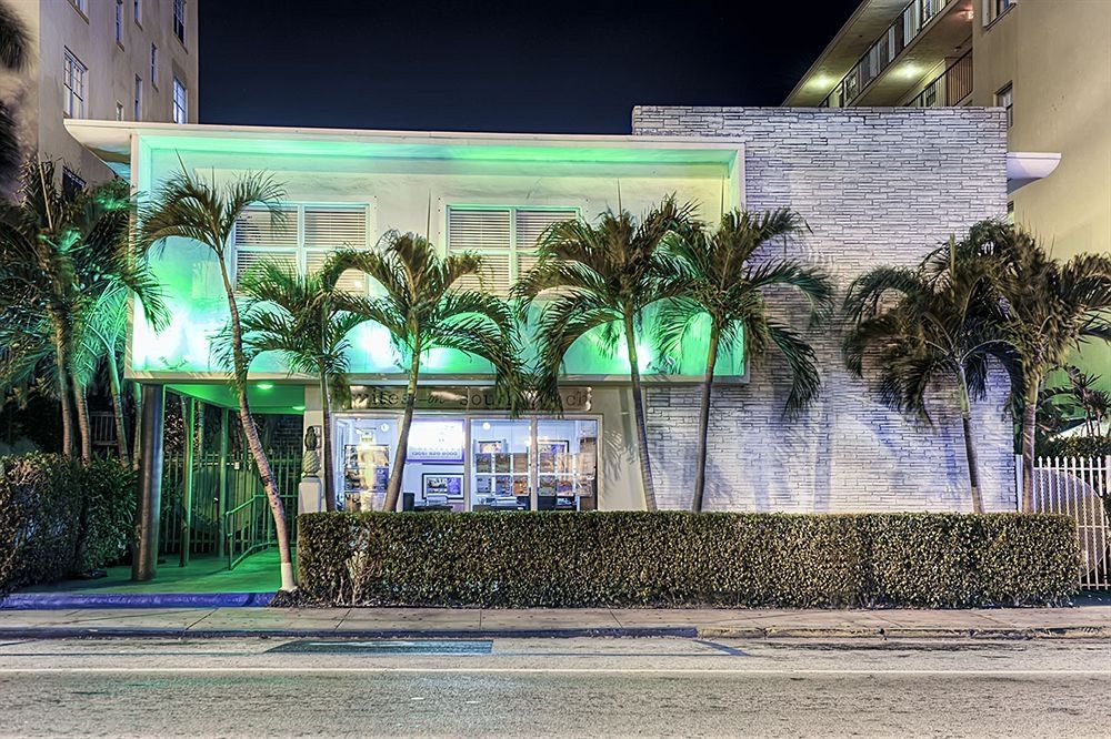 SUITES ON SOUTH BEACH
