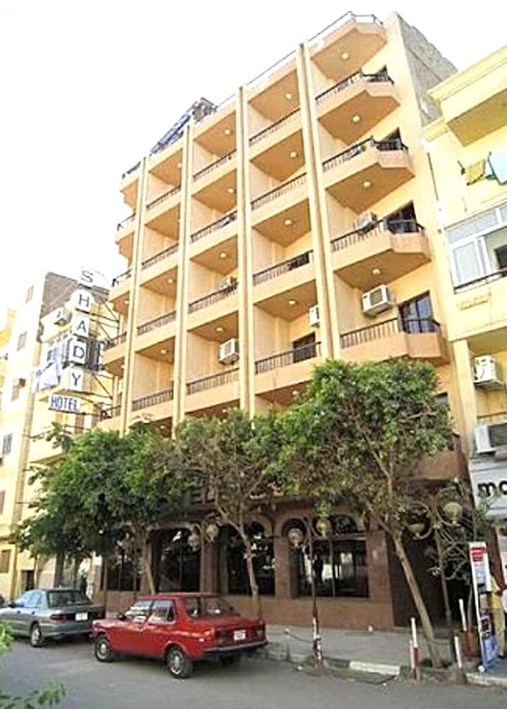 SHADY HOTEL