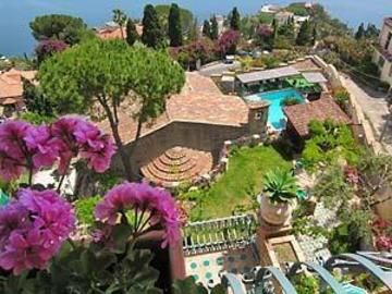 VILLA CARLOTTA