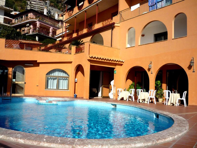 ANDROMACO PALACE