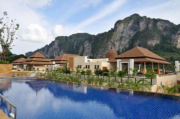 AVANI AO NANG CLIFF KRABI RESORT