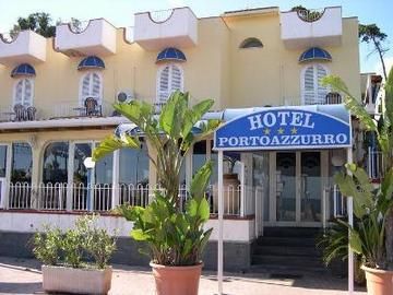 PORTO AZZURRO
