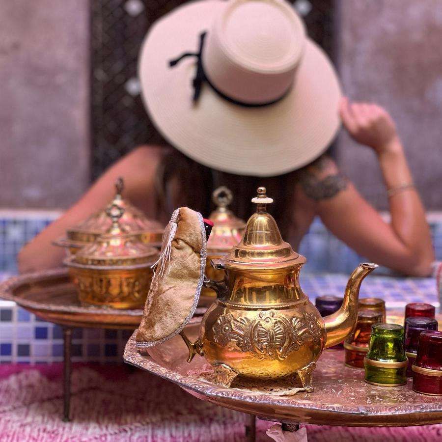 RIAD POURPRE
