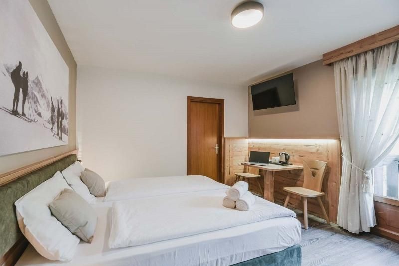 SUAN HOTEL
