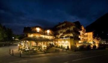 LEADING RELAX HOTEL MARIA