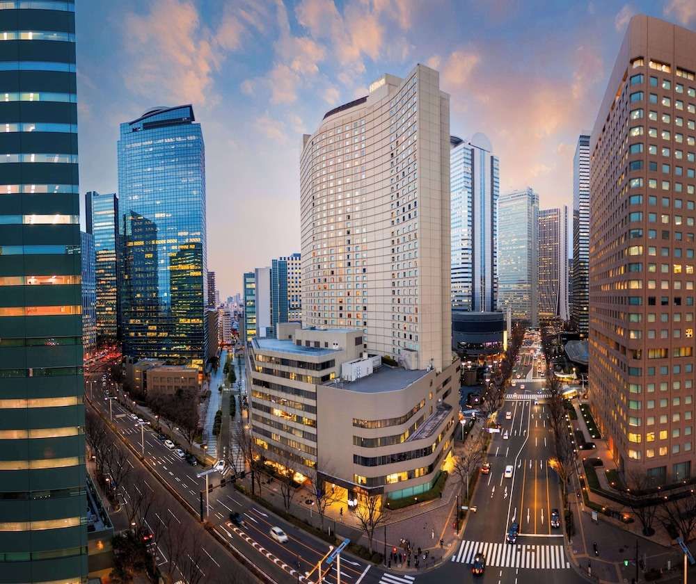 HILTON TOKYO