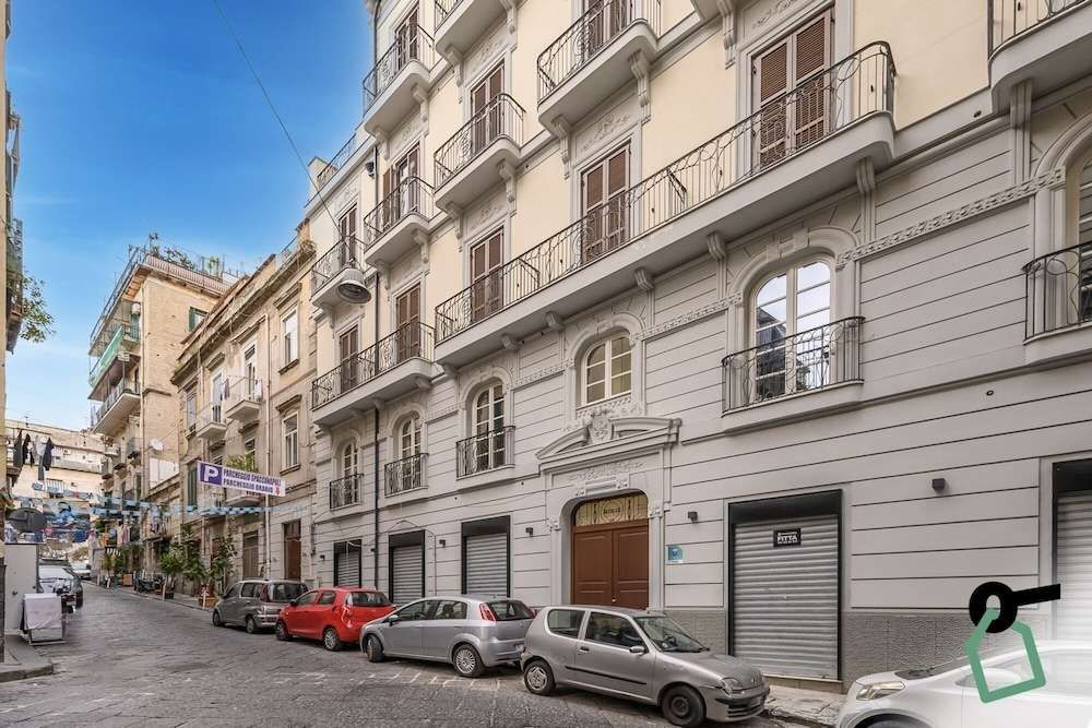 HOTIDAY ROOM COLLECTION - NAPOLI SANT’ARCANGELO