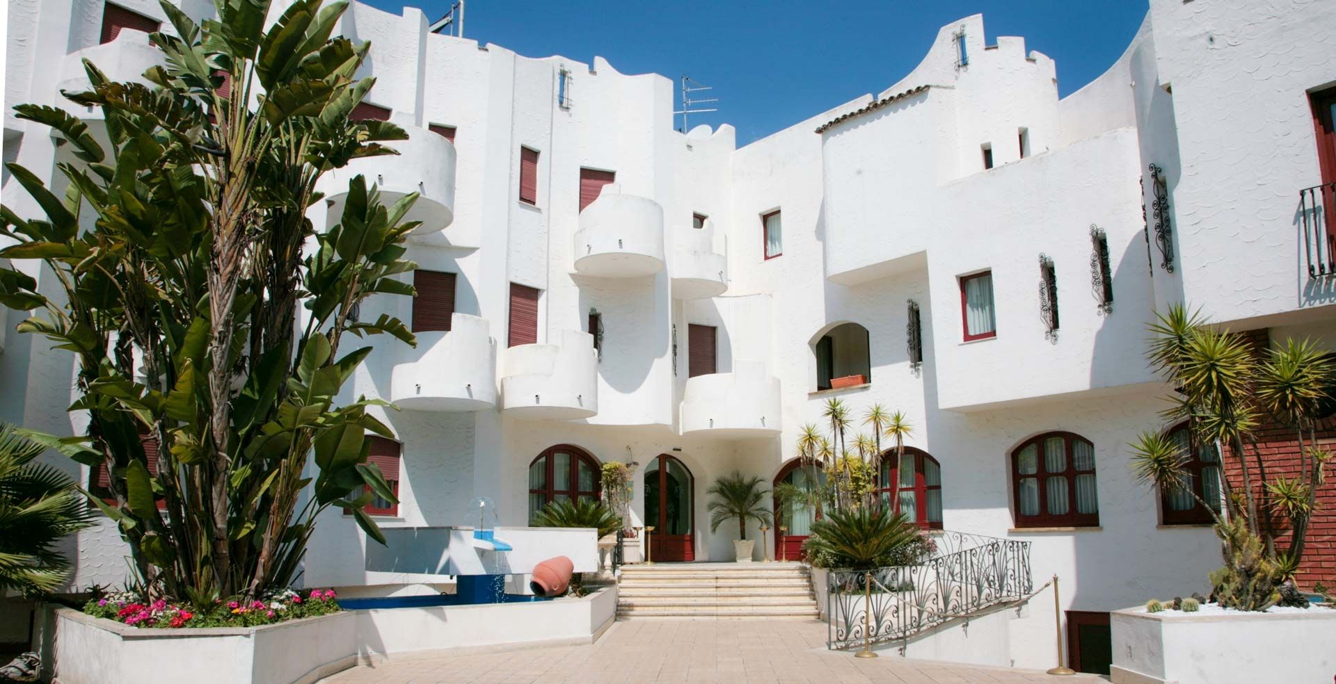 ASSINOS PALACE HOTEL