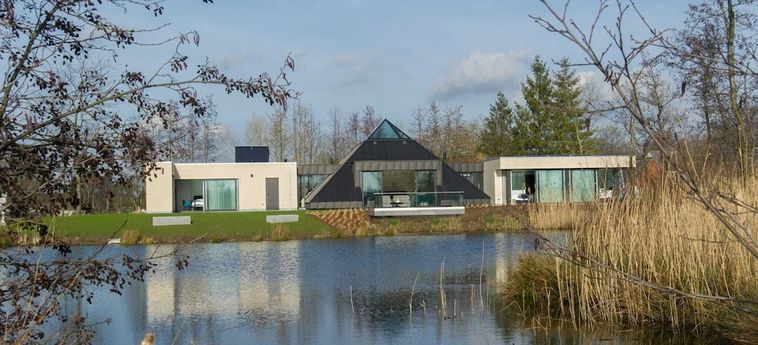 LOVELY HOLIDAY HOME 'WALLEKEN' WITH A POND 3 Stelle