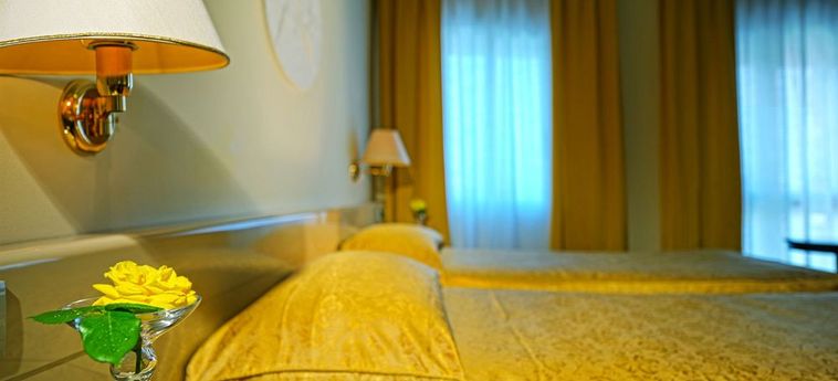 Hotel Aurora Terme:  ABANO TERME - PADOVA