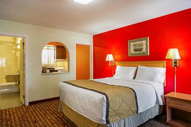 Hotel America's Best Value Inn & Suites:  ABERDEEN (MD)