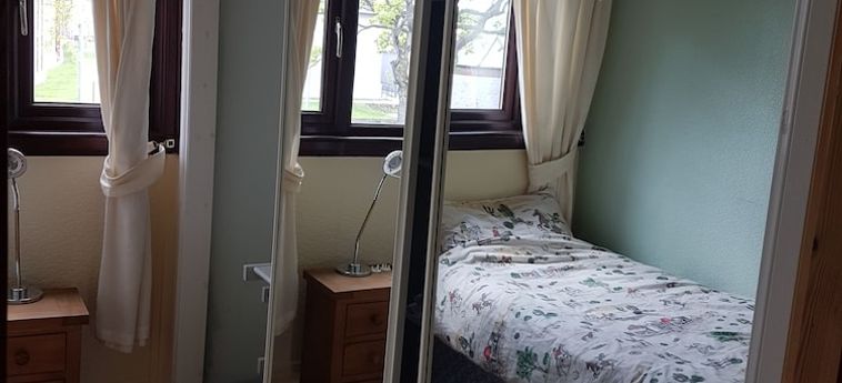 Hotel Holiday Home 3 Bed Rooms Aberdeen: Foto 
