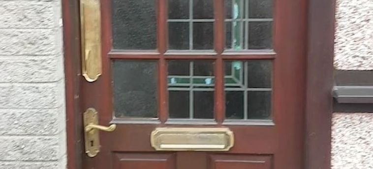Hotel Holiday Home 3 Bed Rooms Aberdeen : Photo 