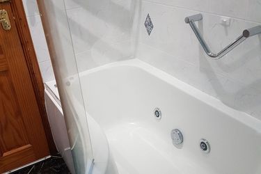 Hotel Holiday Home 3 Bed Rooms Aberdeen: Photo 