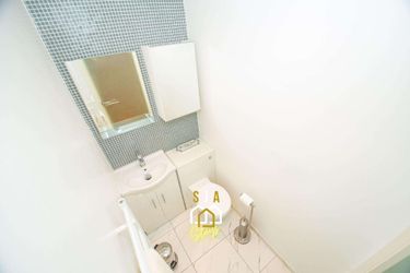 Affleck Retreat 3 -  Sja Stays - Modern 1 Bed Apartment Aberdeen: Photo 