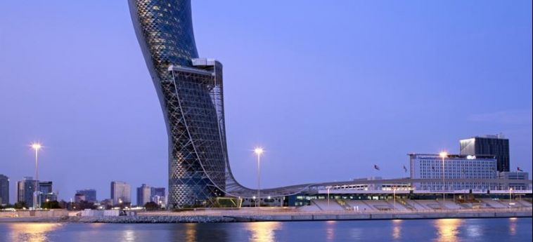 Hotel Andaz Capital Gate Abu Dhabi - A Concept By Hyatt:  ABU DHABI