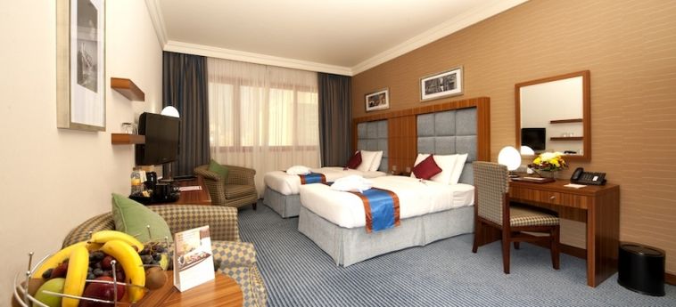 Hotel City Seasons Al Hamra:  ABU DHABI