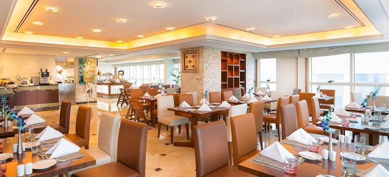 Hotel Majilis Grand Mercure Residence Abu Dhabi:  ABU DHABI