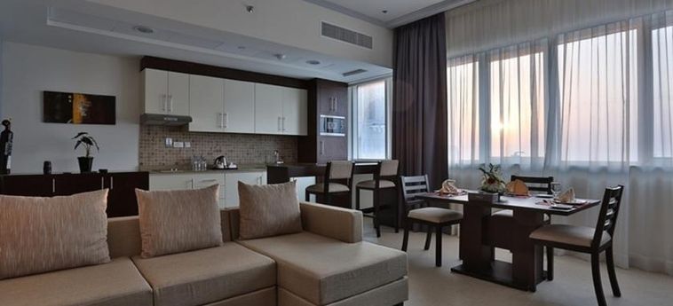 Bin Majid Tower Hotel Apartments:  ABU DHABI