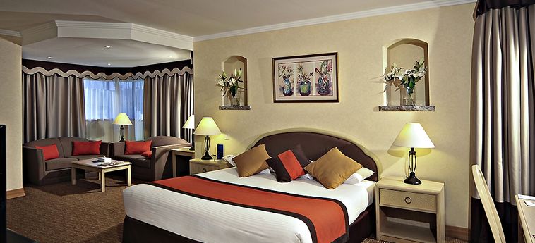 Novel Hotel City Center:  ABU DHABI