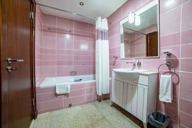 Alphaplus Apartments Abuja: Photo 