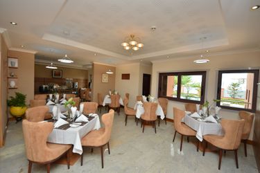 Alphaplus Apartments Abuja: Photo 