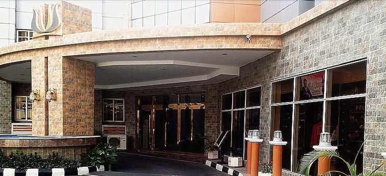 NEWTON PARK HOTELS & RESORT 3 Etoiles