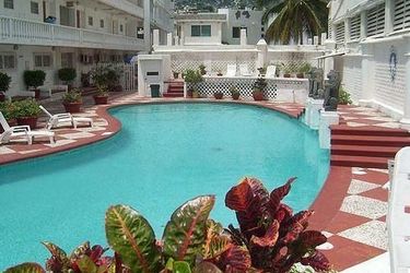 Hotel Maralisa Beach Club:  ACAPULCO