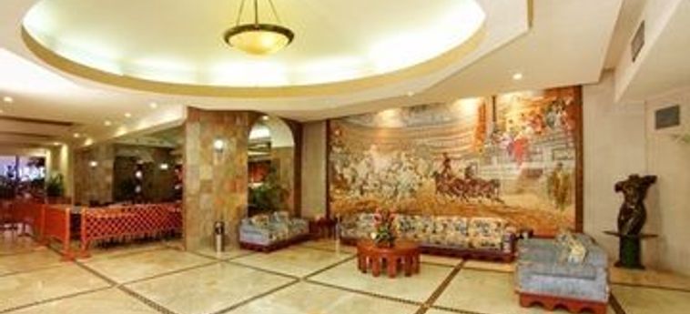Romano Palace Hotel & Suites:  ACAPULCO