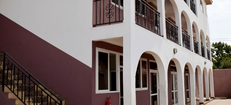 Kunta Kinte Hotel:  ACCRA