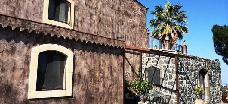 Hotel Villa Etna:  ACIREALE - CATANIA