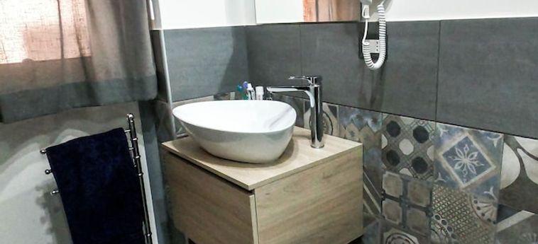 Hotel B&Amp;B Terra Di Miti Acireale - Catania: Foto 