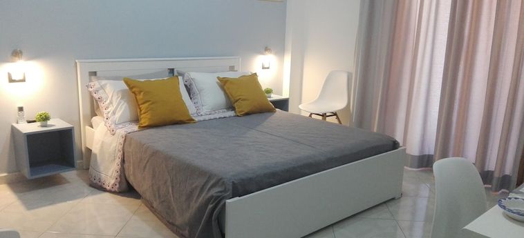 Hotel B&Amp;B Terra Di Miti Acireale - Catania: Foto 