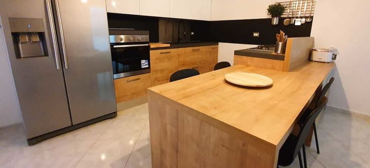 Hotel B&Amp;B Terra Di Miti Acireale - Catania: Foto 